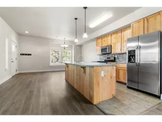 Photo #6: 1611450 Listing