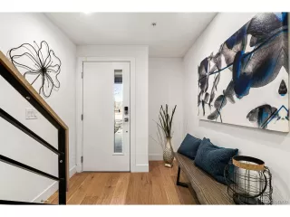 Photo #4: 1631635 Listing