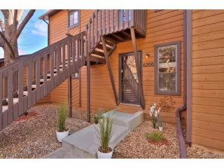 Photo #2: 1634052 Listing 