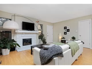 Photo #4: 1634052 Listing 