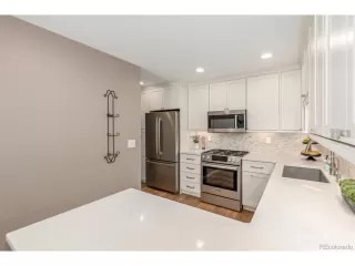 Photo #5: 1652119 Listing 