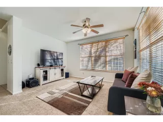 Photo #2: 1652329 Listing 