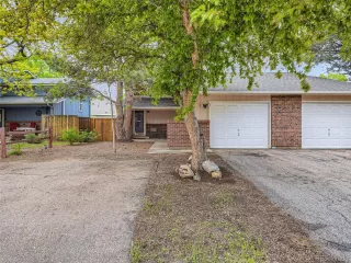 Photo #3: 1656243 Listing