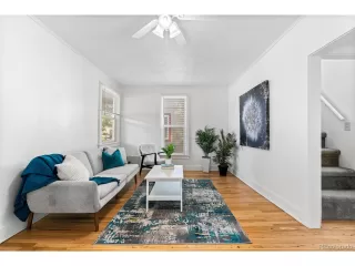 Photo #3: 1667917 Listing