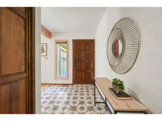 Photo #2: 1680115 Listing