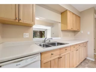 Photo #4: 1694343 Listing