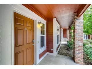 Photo #1: 1700736 Listing