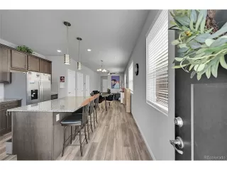 Photo #2: 1703096 Listing