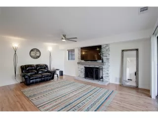 Photo #5: 1705811 Listing