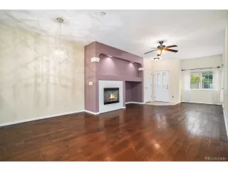 Photo #3: 1734339 Listing