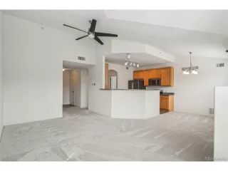 Photo #3: 1736758 Listing 