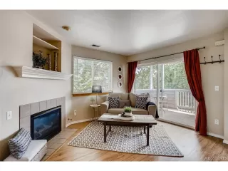 Photo #3: 1741782 Listing 