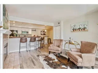 Photo #3: 1742339 Listing 