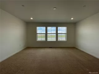 Photo #6: 1743610 Listing