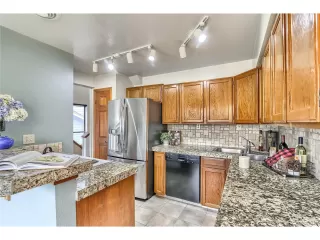 Photo #6: 1753958 Listing