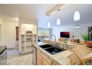 Photo #5: 1758110 Listing