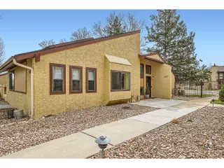 Photo #2: 1762007 Listing 