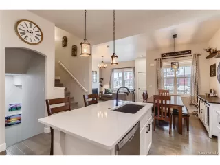 Photo #3: 1764705 Listing 