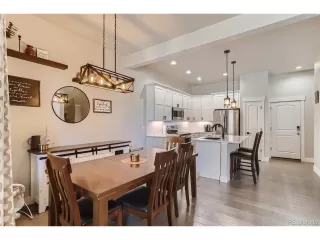 Photo #4: 1764705 Listing 