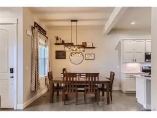 Photo #5: 1764705 Listing 