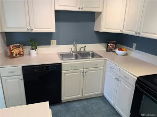 Photo #1: 1767965 Listing 