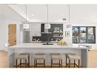 Photo #2: 1770610 Listing