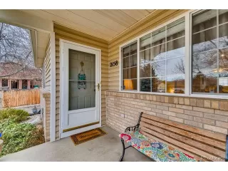 Photo #3: 1774242 Listing