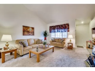 Photo #5: 1774242 Listing