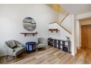 Photo #5: 1780197 Listing