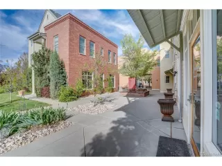 Photo #3: 1790428 Listing