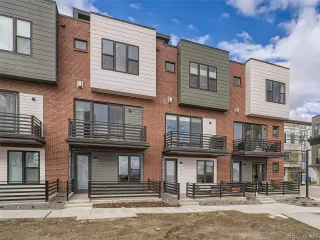 Photo #3: 1792664 Listing 