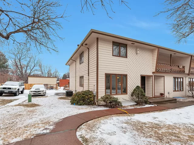 MLS: 1811155 Condo For Sale