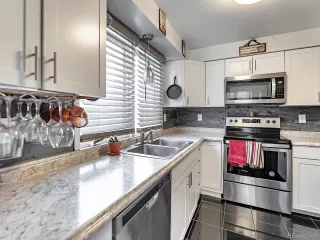 Photo #6: 1811155 Listing