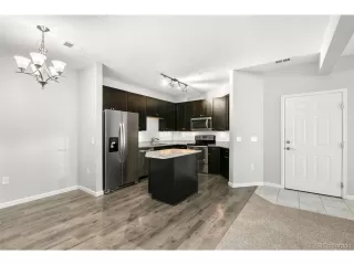 Photo #4: 1816651 Listing