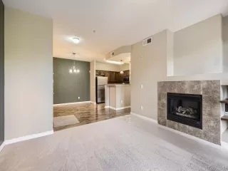 Photo #4: 1841886 Listing