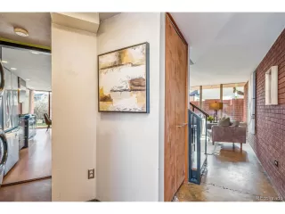 Photo #2: 1843761 Listing 