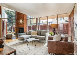 Photo #4: 1843761 Listing 