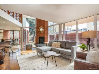 Photo #5: 1843761 Listing 