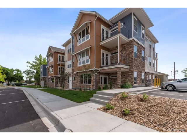 MLS: 1856110 Condo For Sale