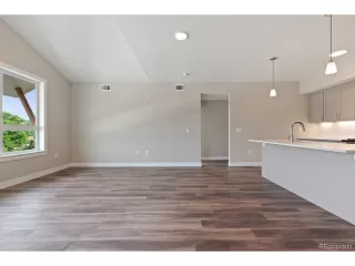 Photo #3: 1856110 Listing 