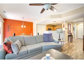 Photo #5: 1858318 Listing