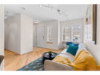 Photo #5: 1865235 Listing