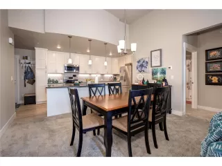 Photo #4: 1877659 Listing