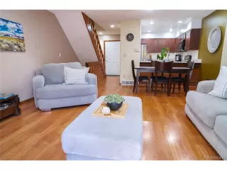 Photo #5: 1885430 Listing