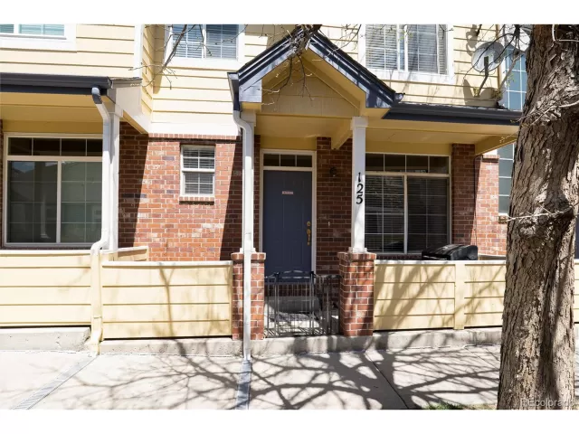MLS: 1913809 Condo For Sale