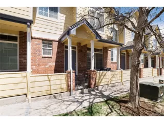 Photo #2: 1913809 Listing