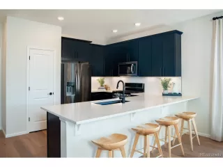 Photo #3: 1927371 Listing