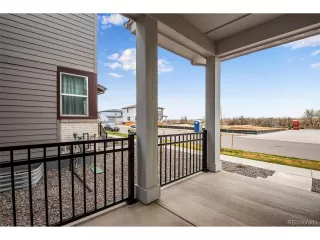 Photo #5: 1935038 Listing