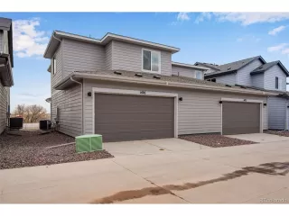 Photo #6: 1935038 Listing