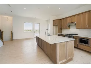 Photo #4: 1938775 Listing